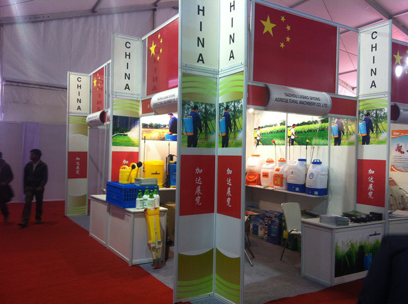 电池供电的背负式喷雾器，带钢棍和黄铜喷嘴（HX-D18F）